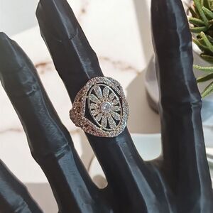 Elegant S925 Silver Women's Ring Sz 6.5